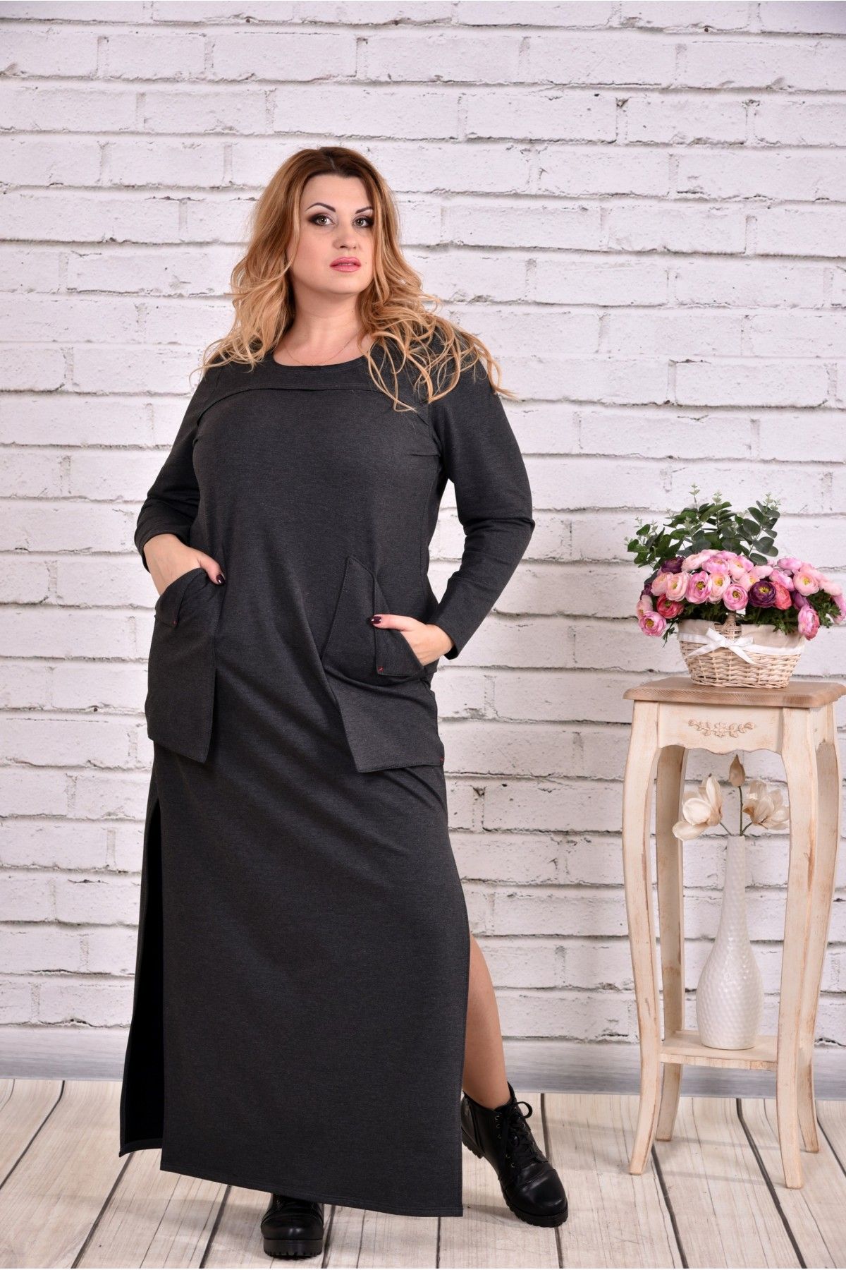 

Платье Maximoda 48