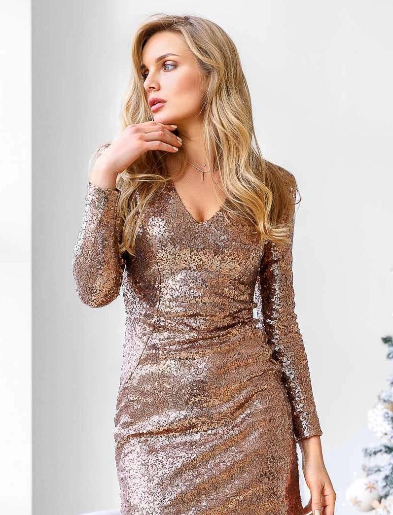 

Платье Maximoda Е888829346 42 золотой