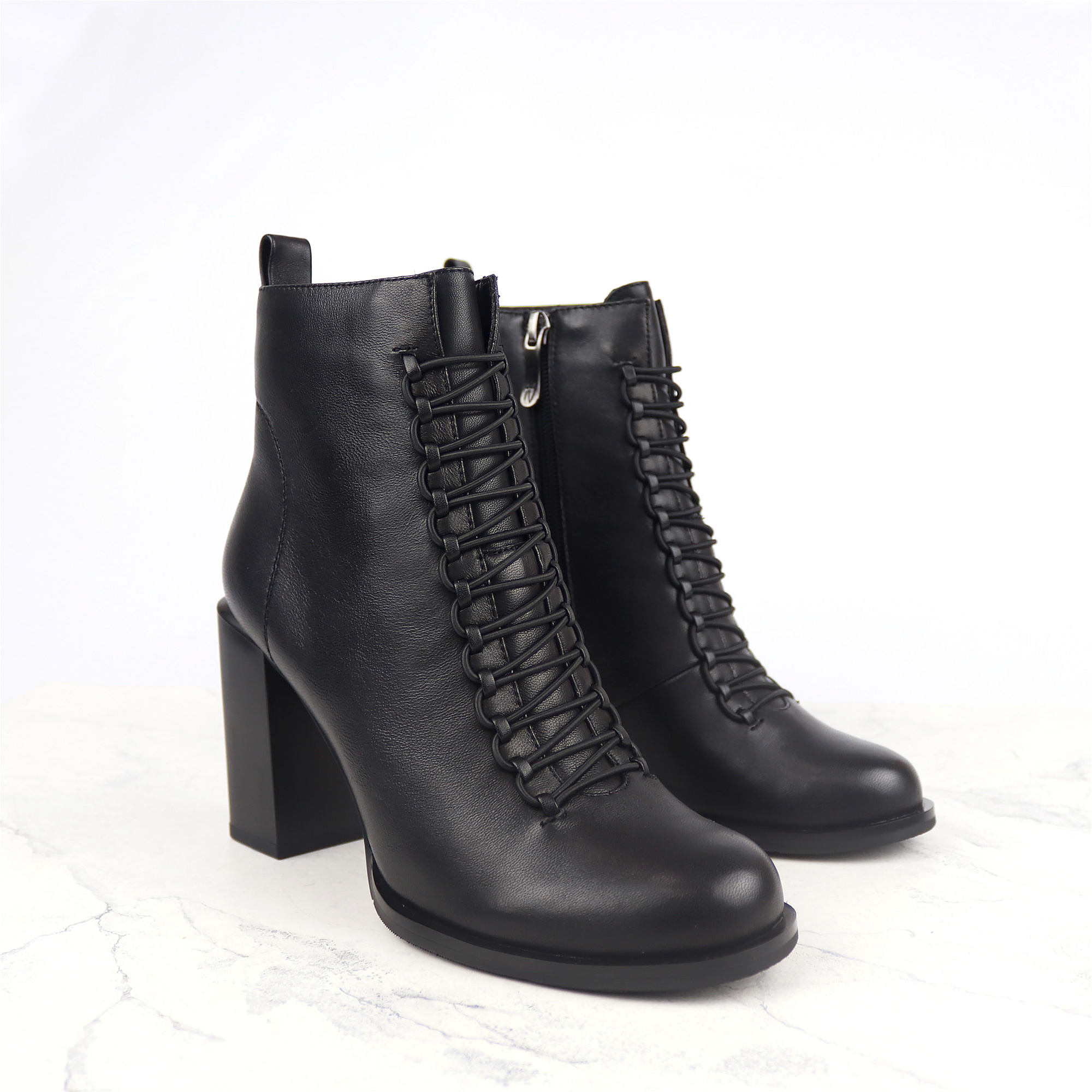 

Жіночі ботильйони Respect 40 Чорний VS32-133164