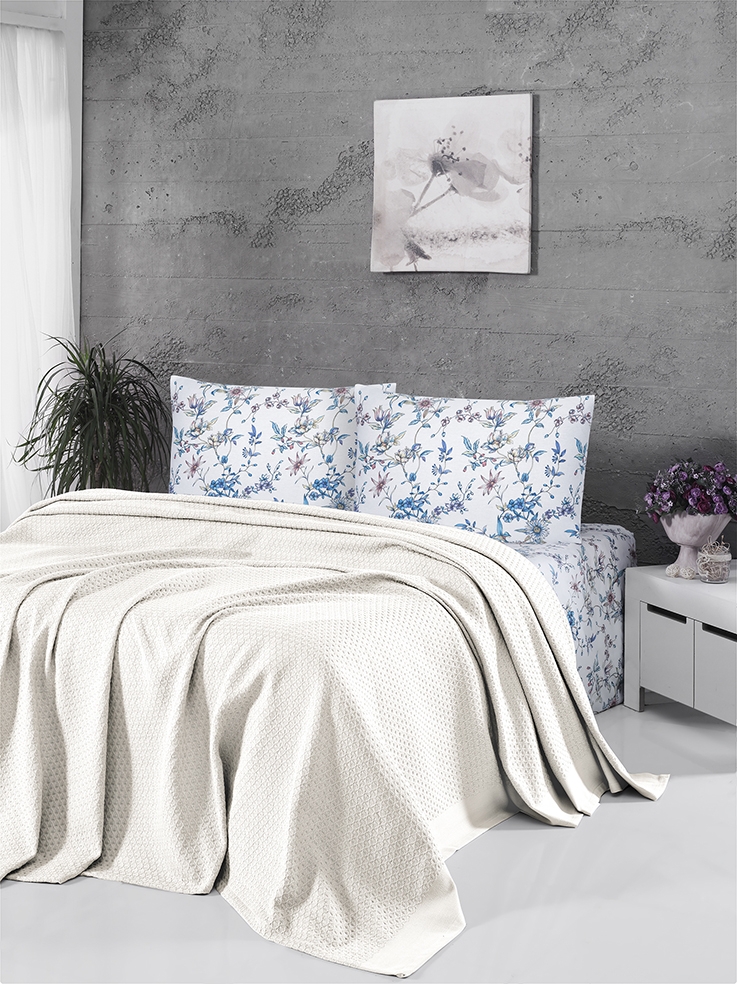 

Покрывало вафельное 230х250 с набором белья First Choice "Deluxe Pike Krem"