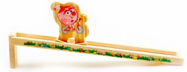 

Деревянная горка с Нюшей Мир деревянных игрушек (Д328)