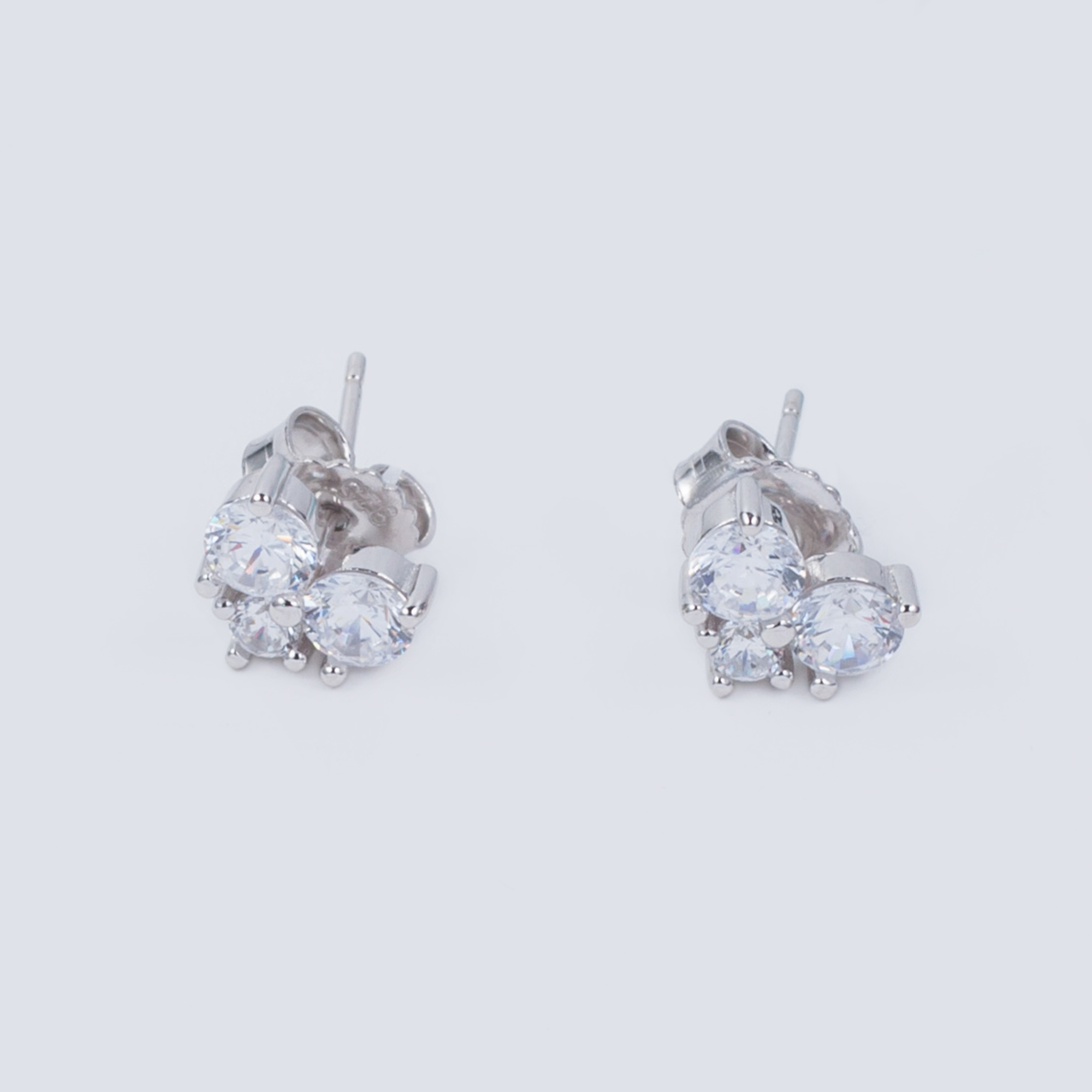 

Сережки TOP Silver 1,78 г 520255б