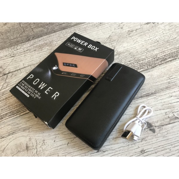 

Портативное универсальное зарядное устройство Power Bank Box 4000mAh c экраном и фонариком 3 USB