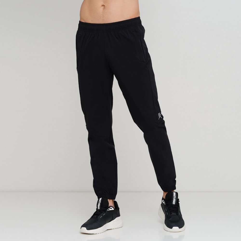

Мужские спортивные штаны Anta Woven Track Pants Черный 44 (ant852031516-3)