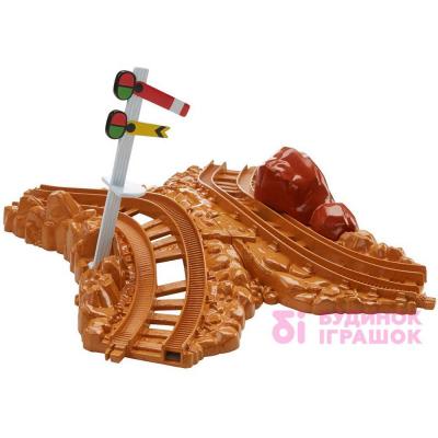 

Игровой набор Thomas & Friends Лицом к лицу (BMK81 / DVF78) (10-532470)