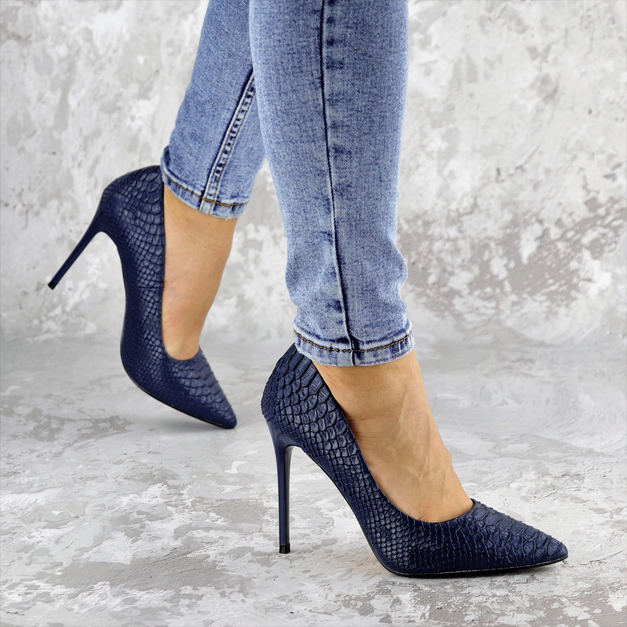 

Туфли женские на каблуке Fashion Ollie 2145 38 размер 24,5 см Синий