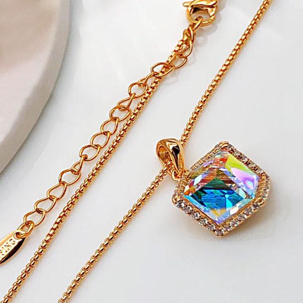 

Кулон с цепочкой SWAROVSKI 40/45 см Рассвет медицинское золото позолота 18К А/В 7-0126