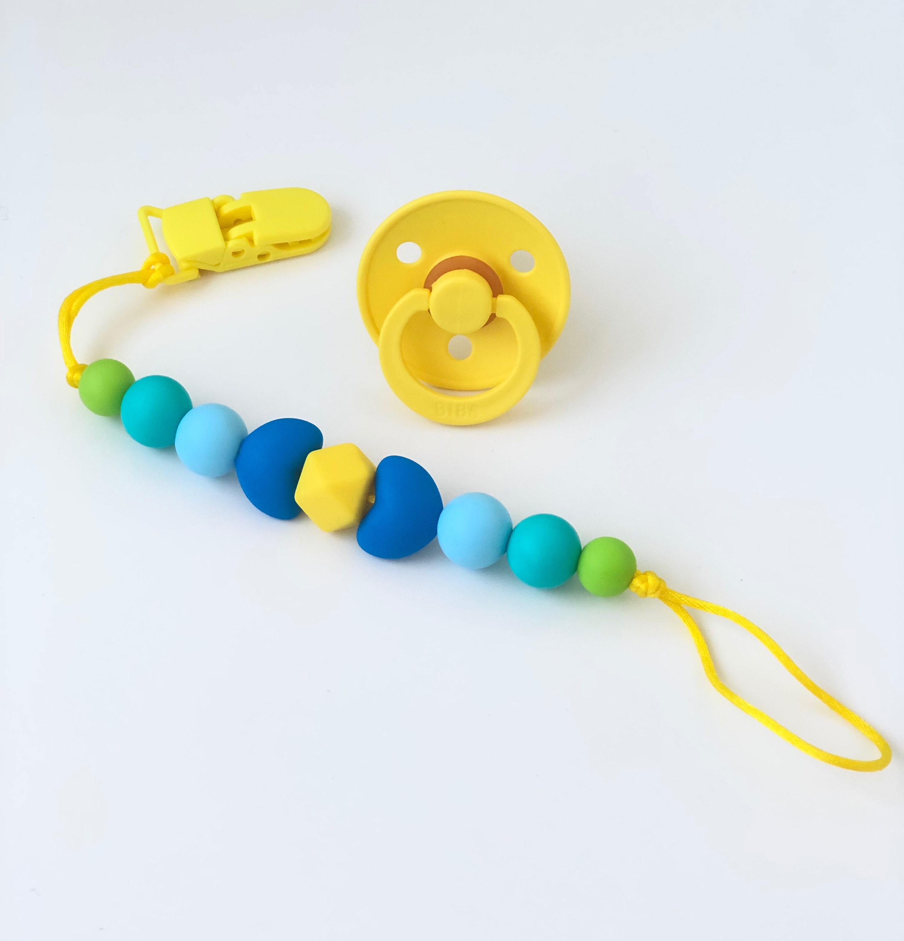 

Пустышка BIBS COLOUR и держатель Баловень Multicolor