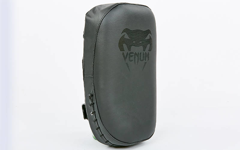 

Макивара тай-пэд Venum BO-7247-BK р-р 35x19x9 см
