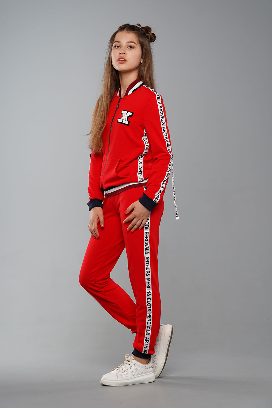 

Спортивный костюм Tiaren Helen 146 см Красный