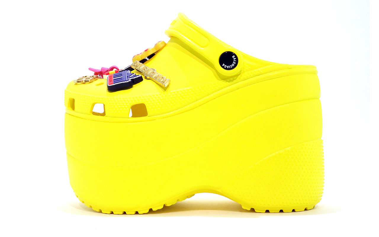 

Женские шлепанцы Balenciaga 39 (4704-39)