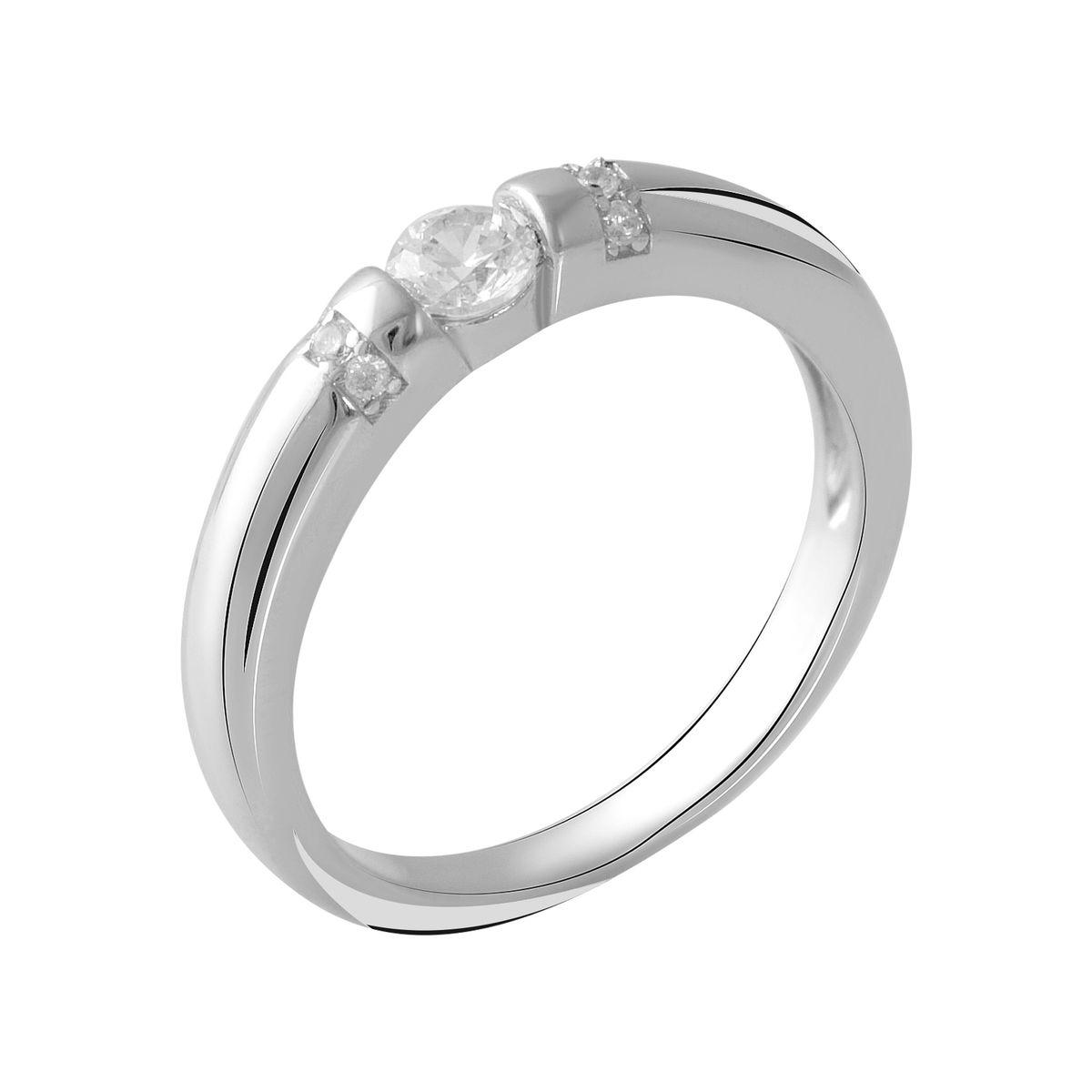 

Серебряное кольцо с фианитами 2049555 17 размер