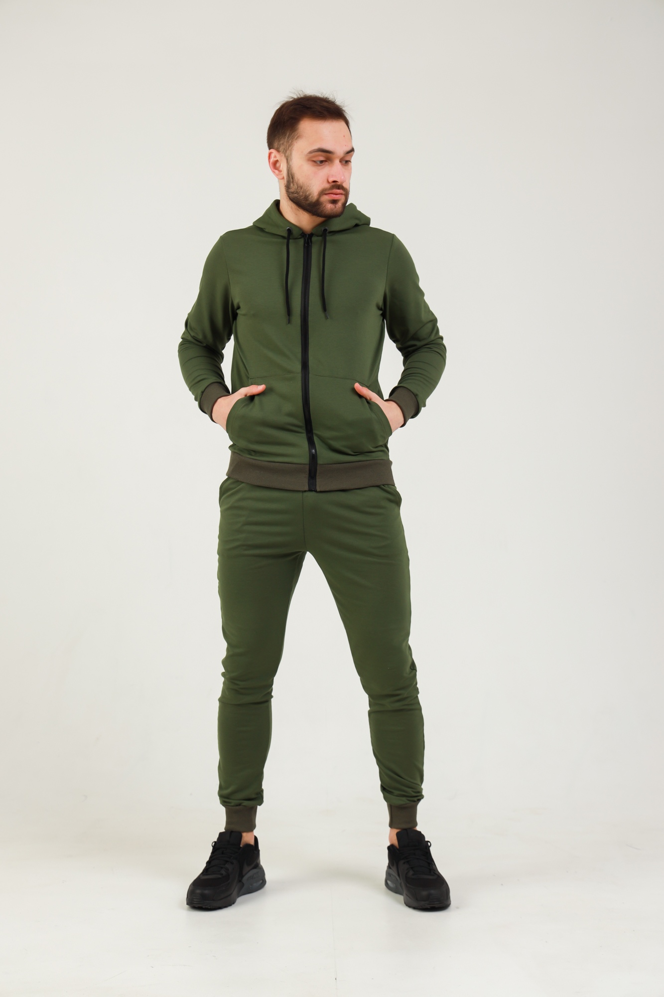 

Мужской спортивный костюм на молнии Fashion Man BD0203 хаки рL