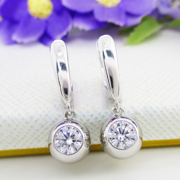 

Серьги Xuping с белыми фианитами родиум 5405000