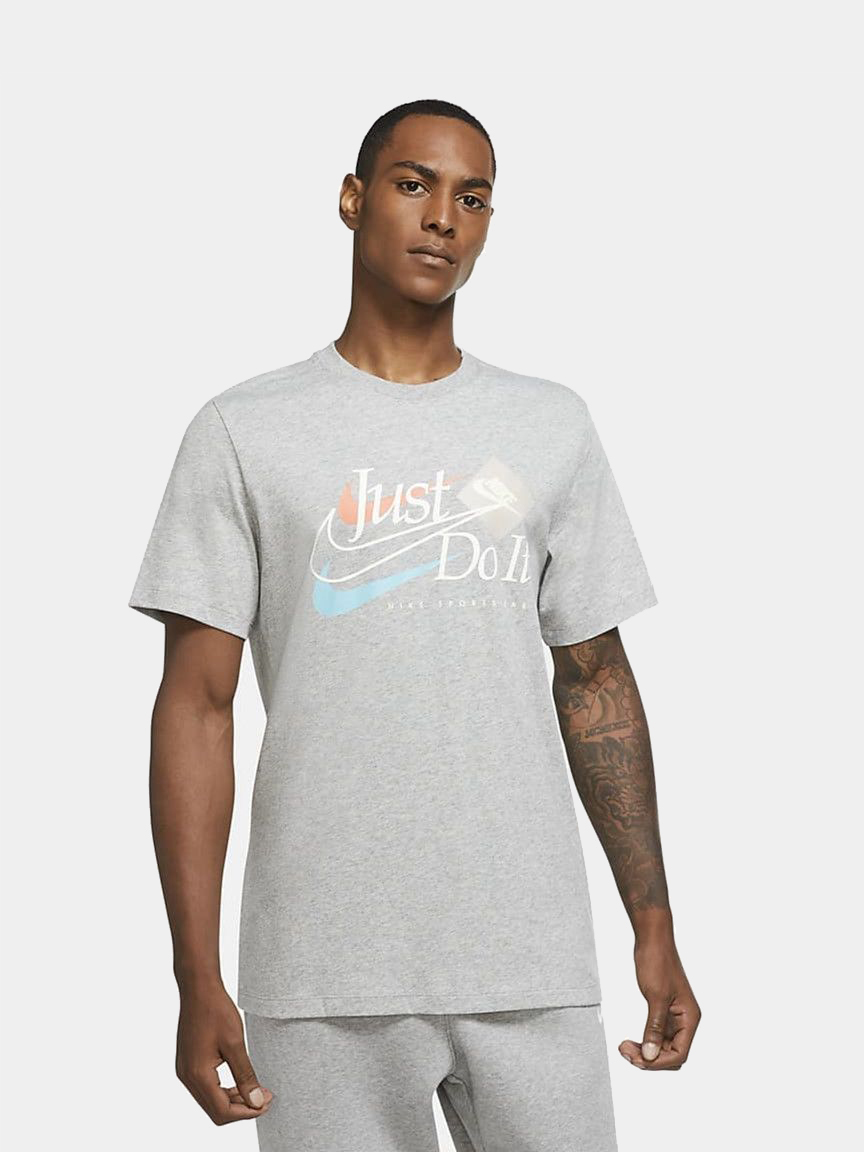 

Футболка Nike Sportswear Mens T-Shirt CZ4712-063 S