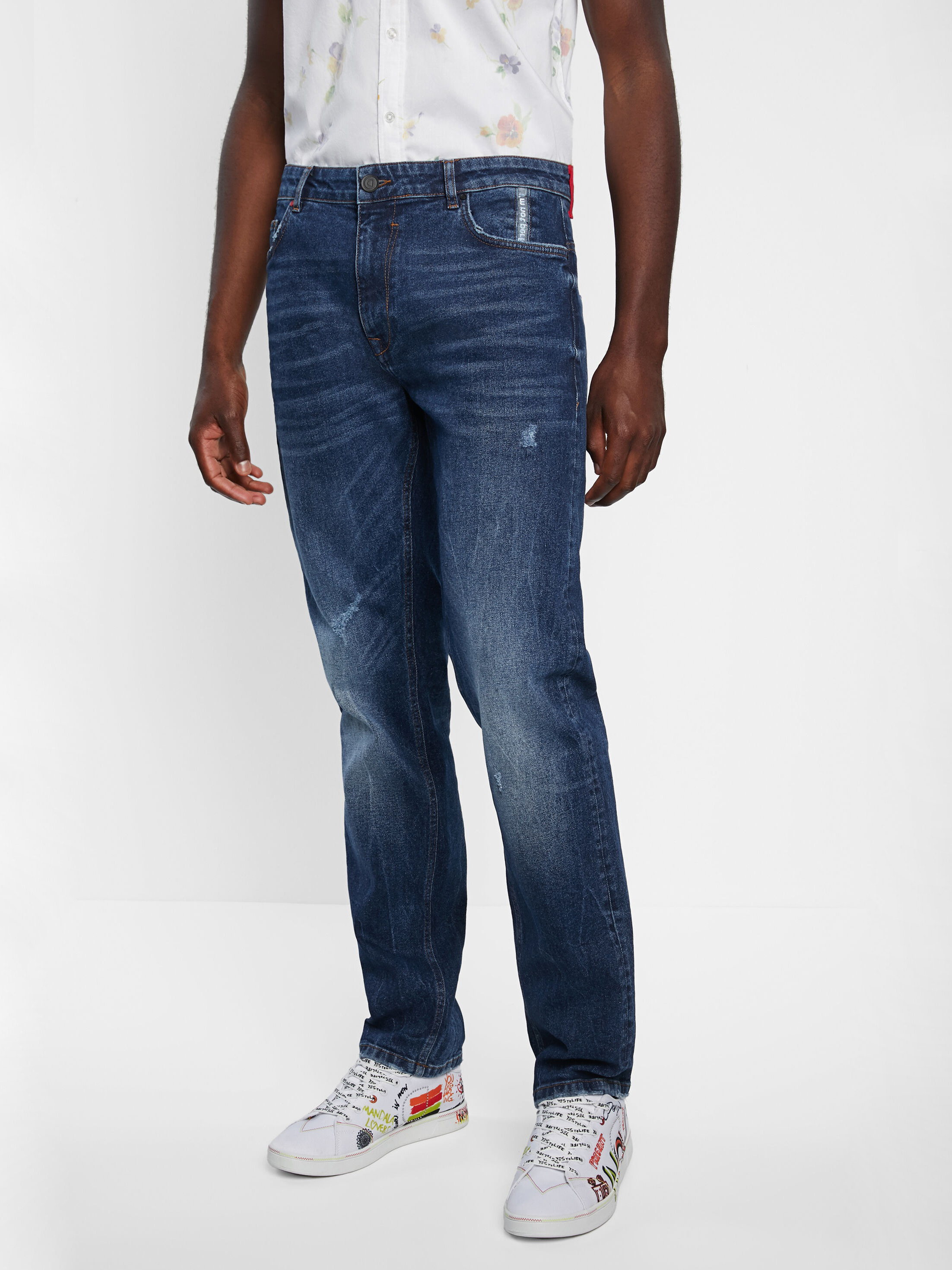 

Джинсы Desigual 21SMDD04-5008 28