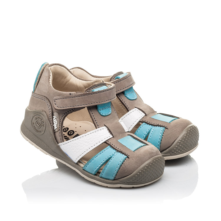 

Закрытые босоножки Woopy Fashion 19 серый (8006)