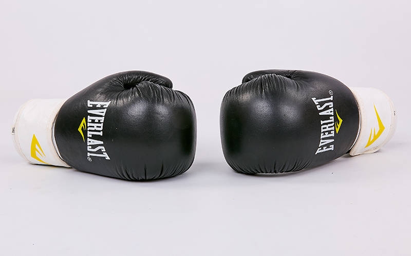 

Перчатки для бокса и единоборств Everlast MA-6750-BKW (12 унции)