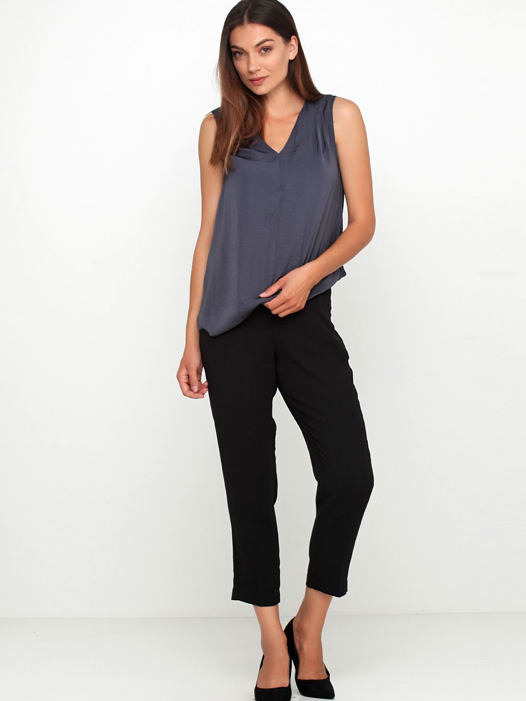 

Брюки H&M 0710708_02  Черные, Брюки H&M 0710708_02 36 Черные