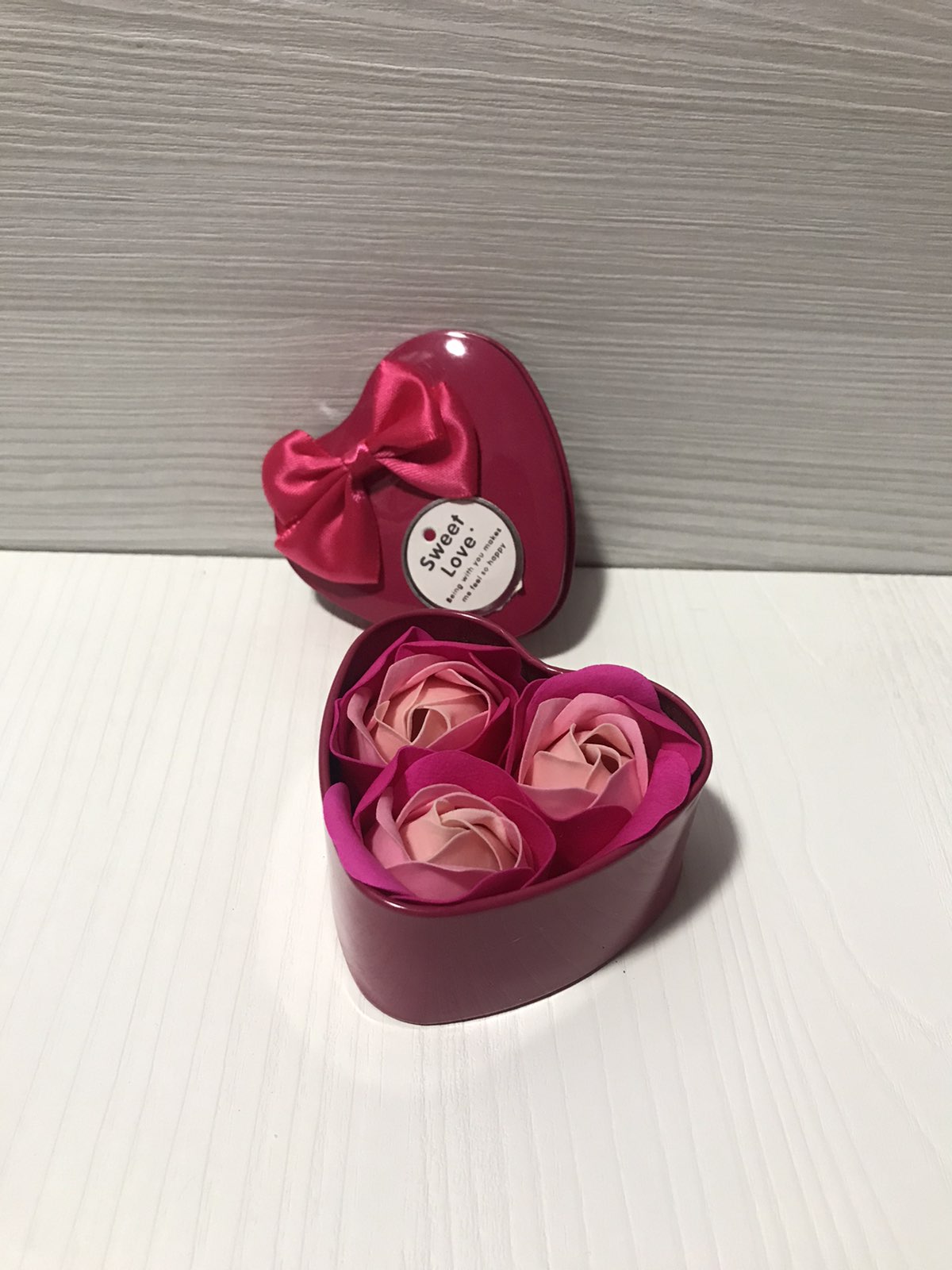 

Подарочный набор Heart Flower Rose розы из мыла в коробке в виде сердца для женщин и мужчин Розовый