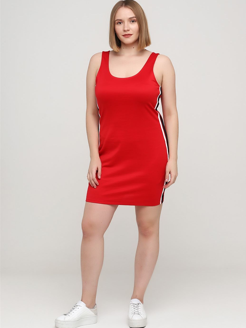 

Платье H&M 0-1137 46 Красное