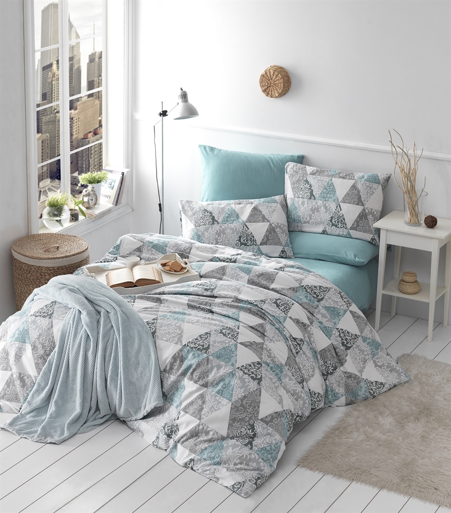 

Комплект постельного белья Lighthouse Piramit 200х220 см/2х50х70 см Серый