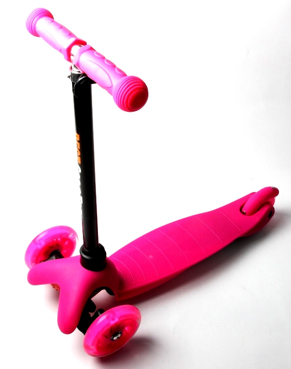

Детский трехколесный самокат Scooter Micro Mini со светящимися колесами, Pink