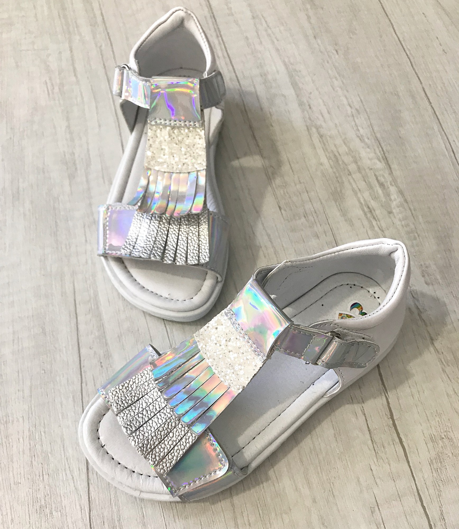 

Босоножки EVIE shoes Suzy 28 Серебристые (183-1K 28)