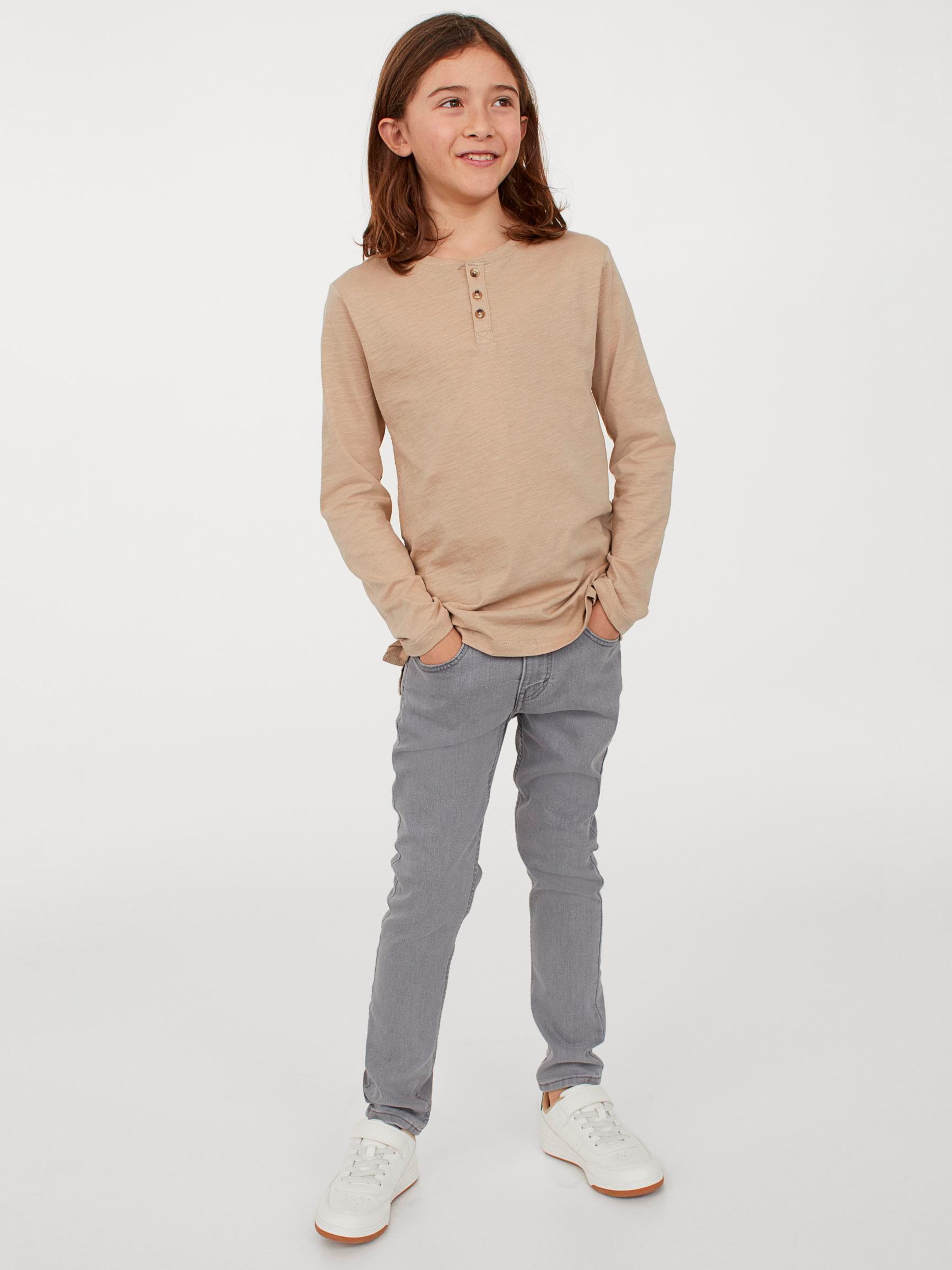 

Джинсы H&M 1502-8759312 170 см Светло-серые (hm04579253141)
