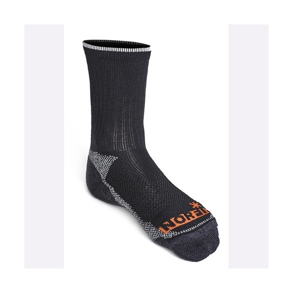 

Носки Norfin NORDIC MERINO LIGHT T3A (35% шерсть, 35% акр., 22% нейлон, 8% эластан)р.XL(45-47) (303902-04XL)
