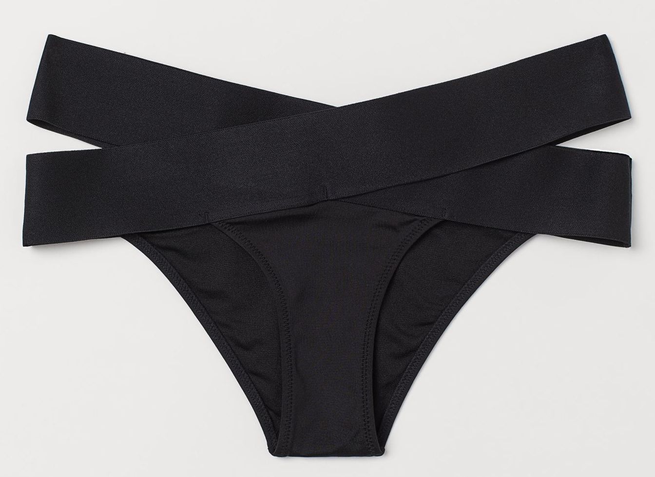 

Нижняя часть купальника H&M 7582620RP6 44 Черная