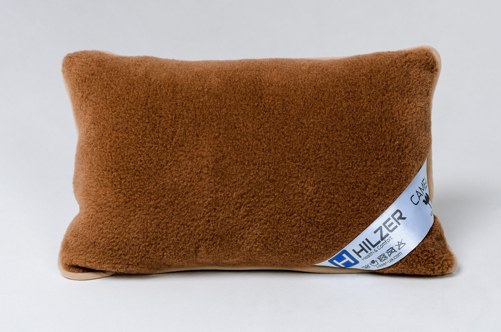 

Подушка из шерсти верблюда HILZER Camel Шерсть/Шерсть 40х75 см ( FB1117433039HZ)
