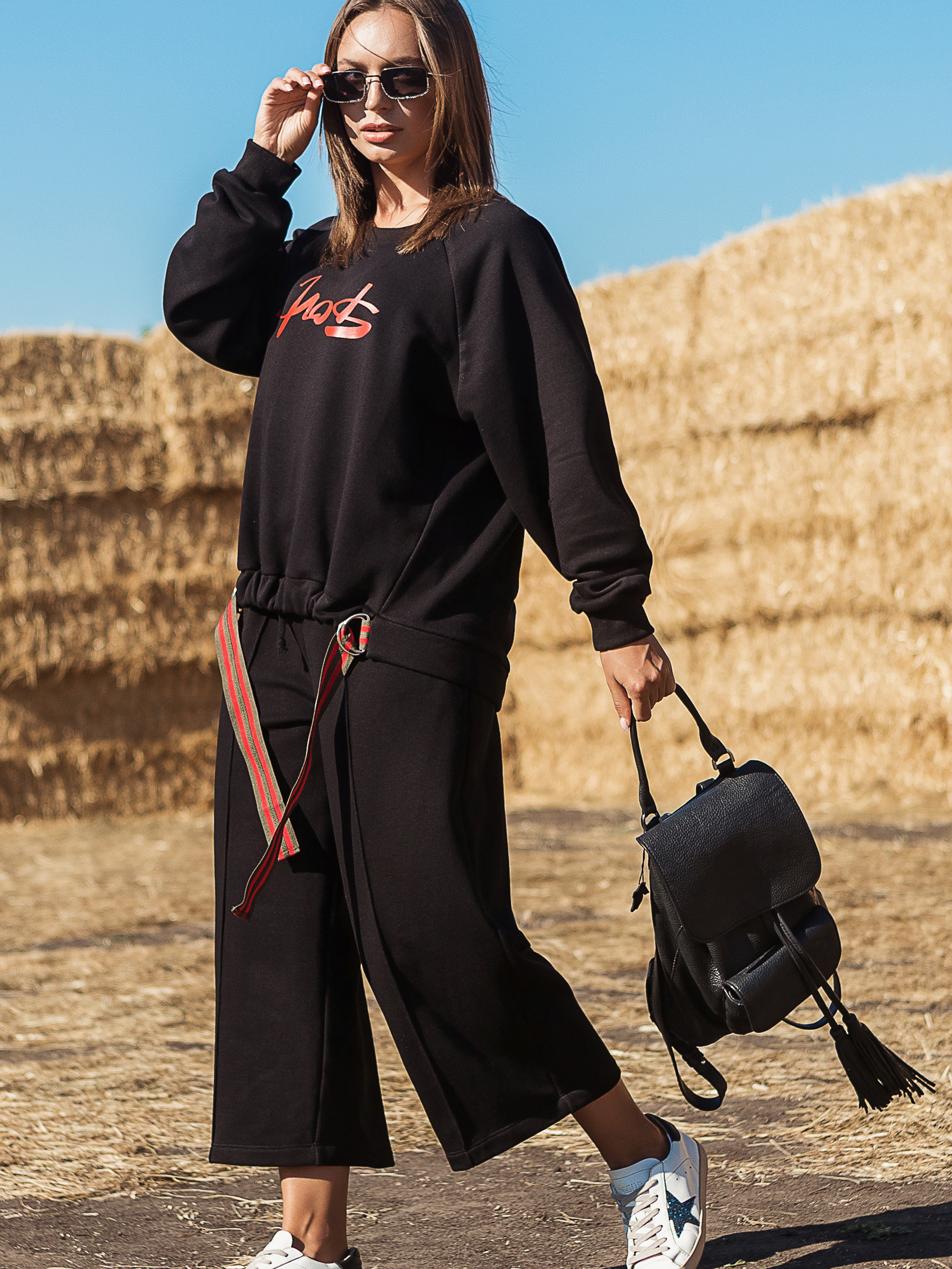 

Спортивный костюм Leo Pride Сью KS3208 48 Черный