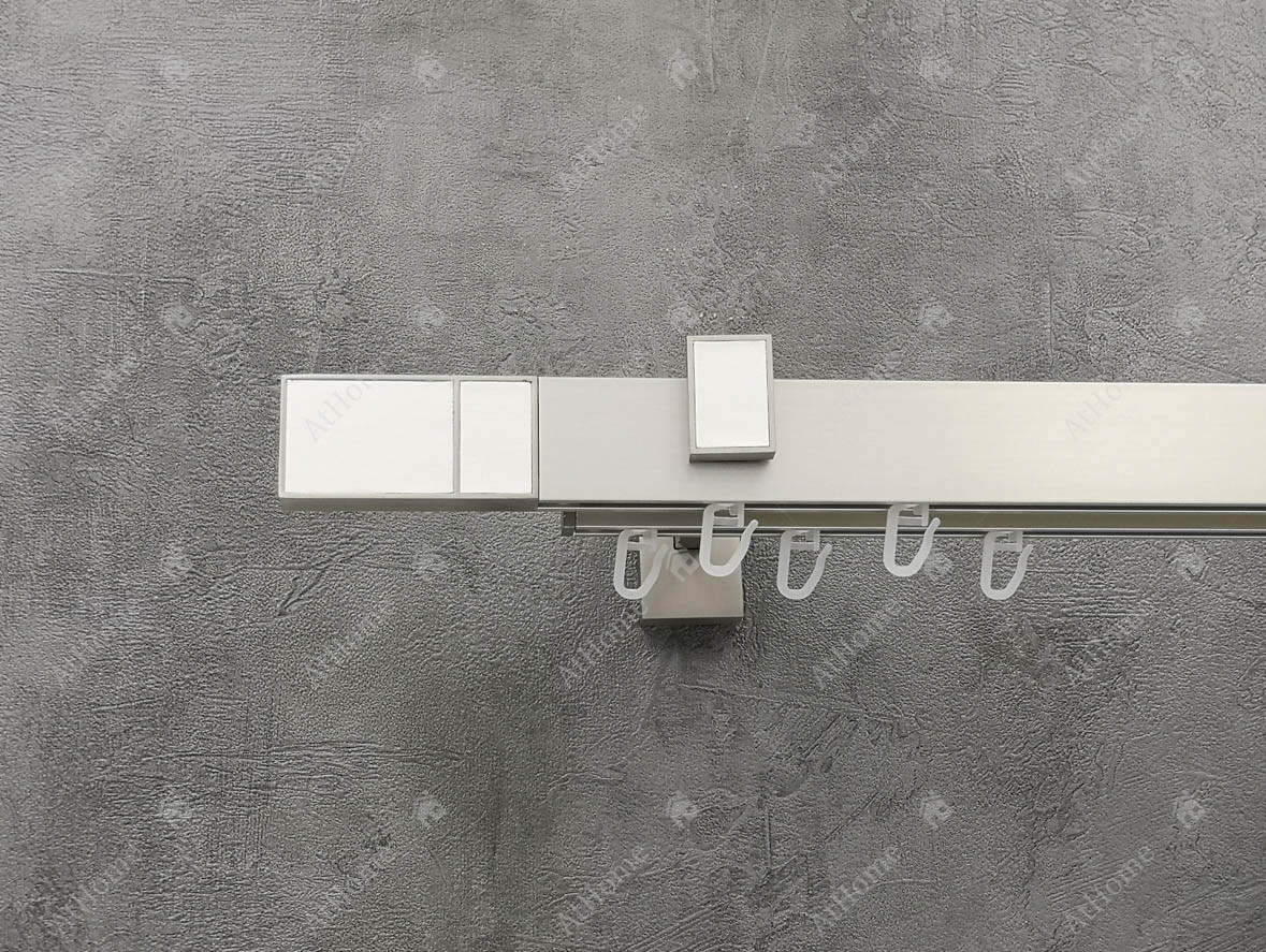 

Карниз Marcin Dekor Square line BOSS II белая кожа 300 см двойной Сталь матовая (кронштейн 14-17 см)