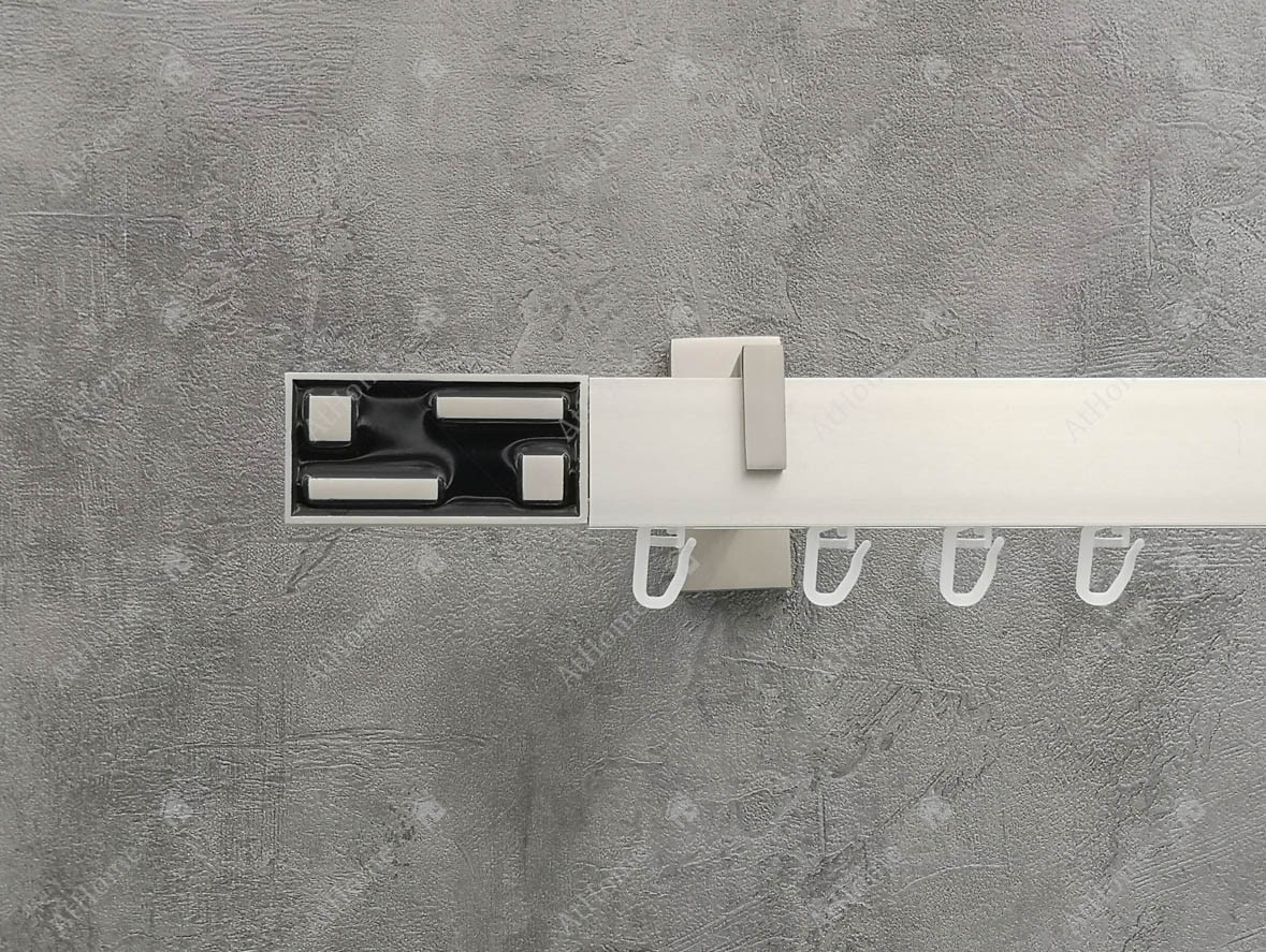 

Карниз Marcin Dekor Square line G-Tech 300 см одинарный Сталь матовая (кронштейн 15 см)