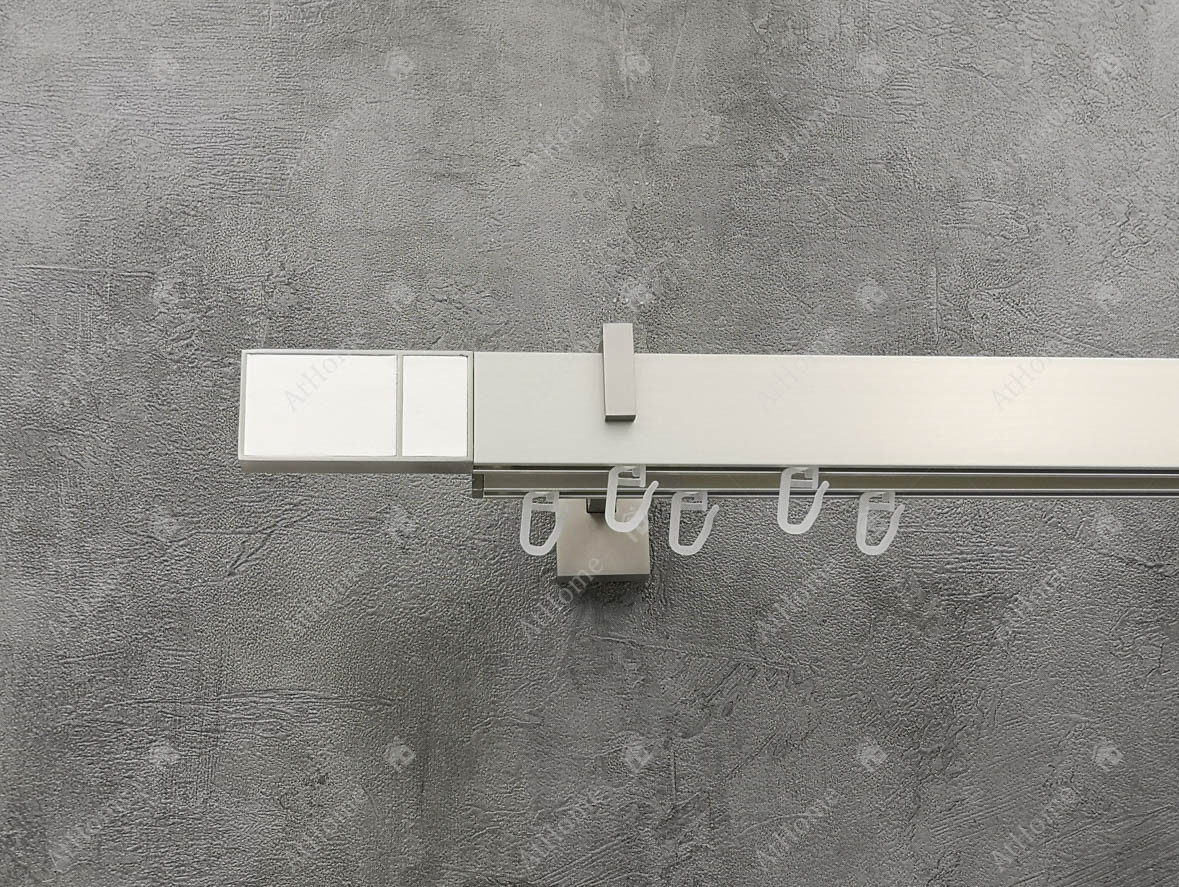 

Карниз Marcin Dekor Square line BOSS белая кожа 200 см двойной Сталь матовая (кронштейн 14-17 см)