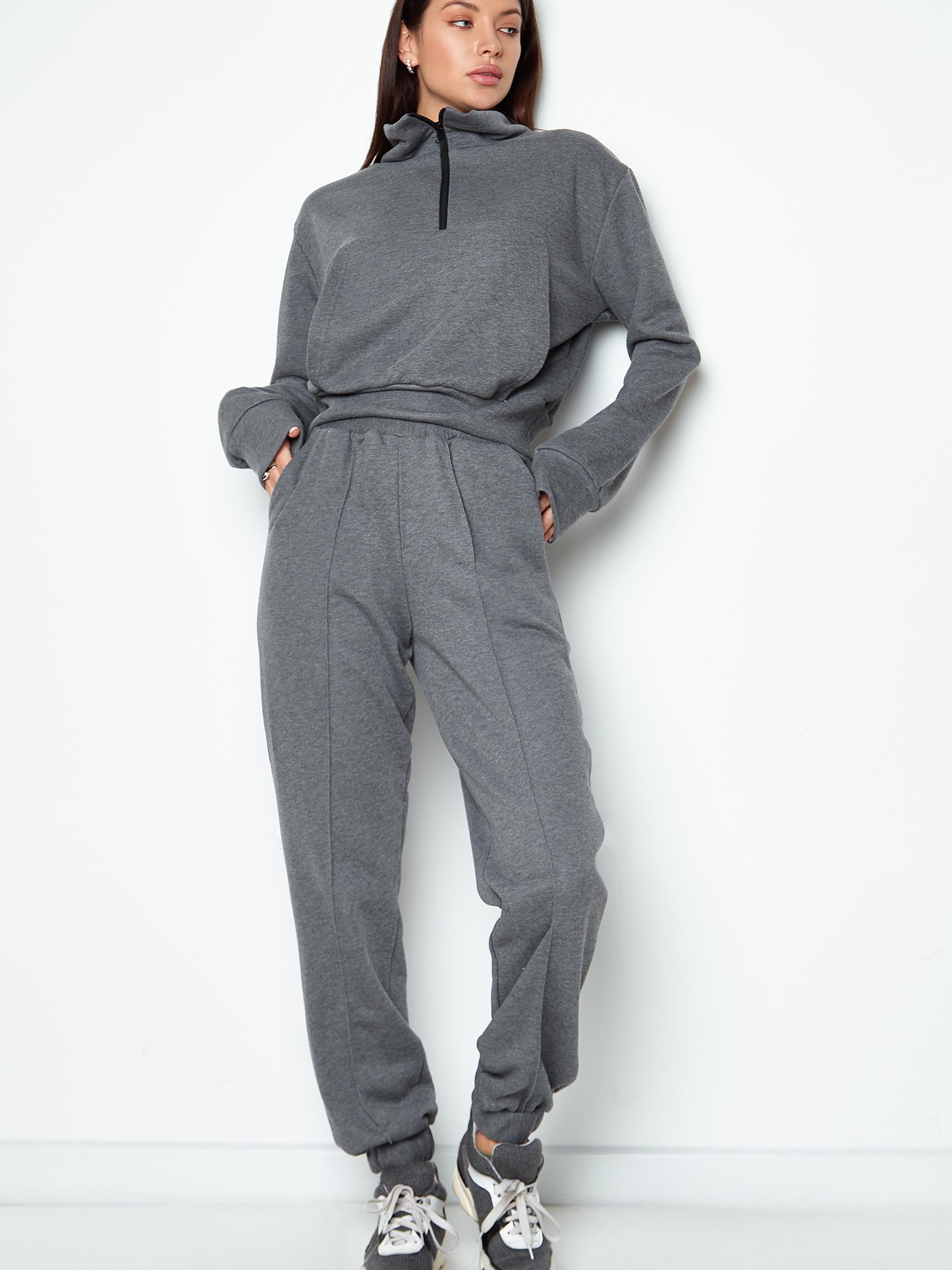 

Спортивный костюм Jadone Fashion Сезам M Графитовый