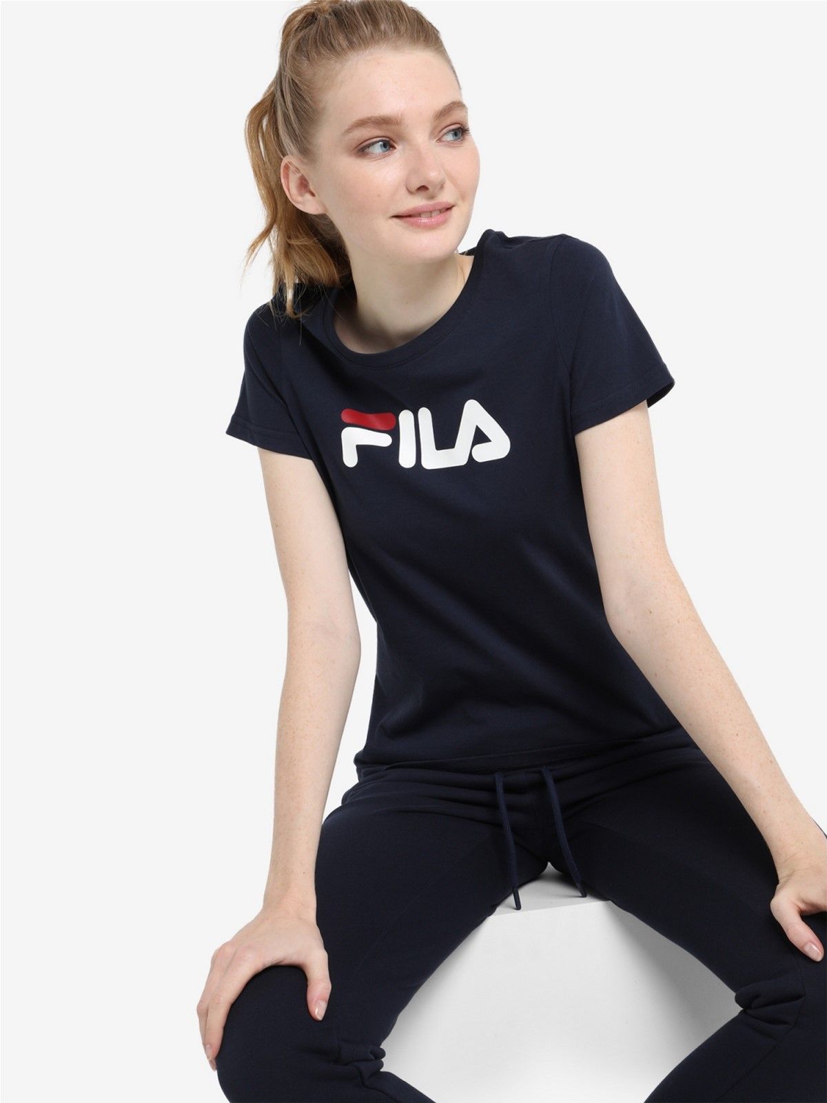 

Футболка Fila 107867-Z4 50-52 Темно-синяя