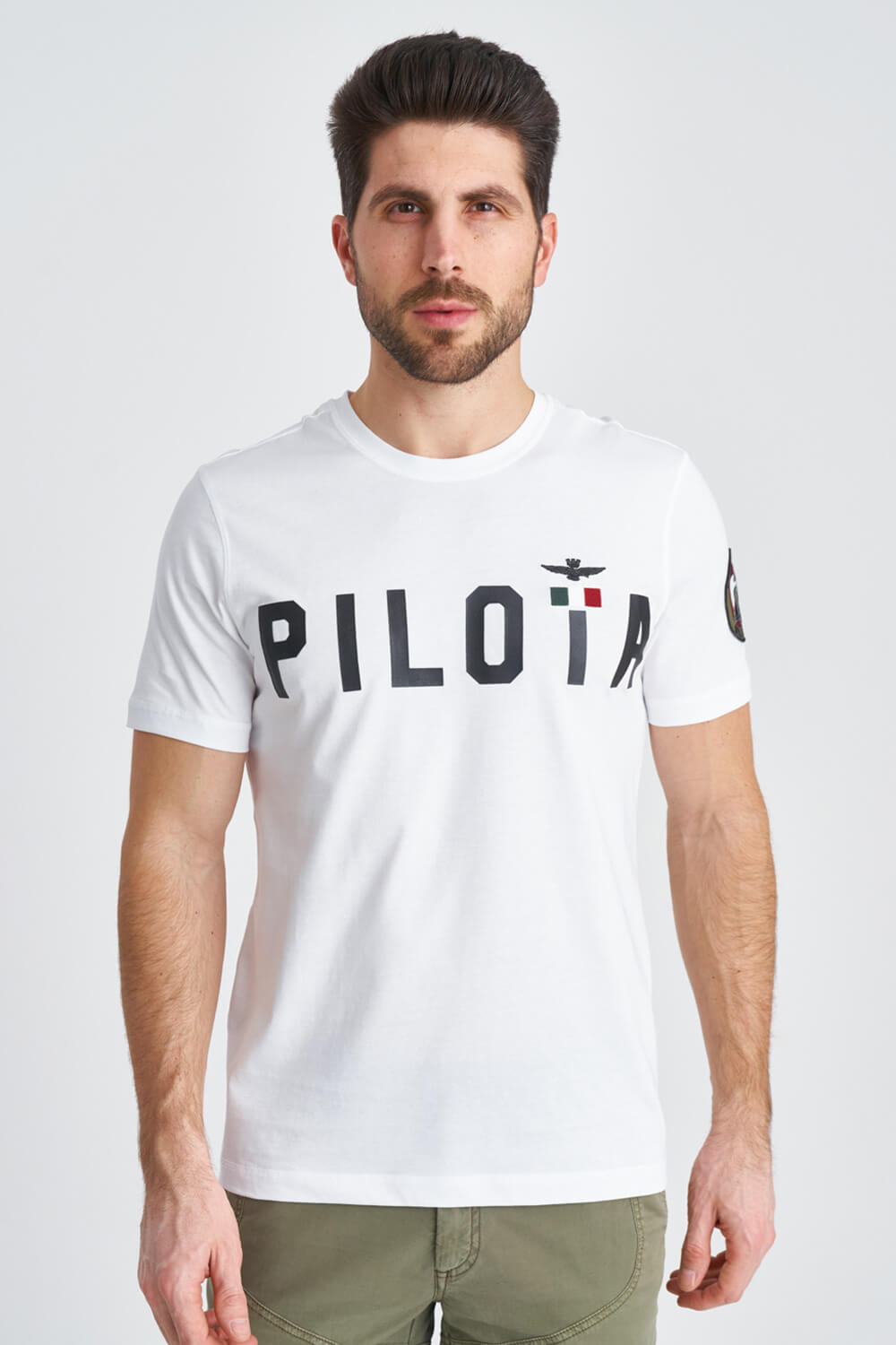 

Белая футболка с черной надписью "PILOTA" Aeronautica Militare 3838 XL