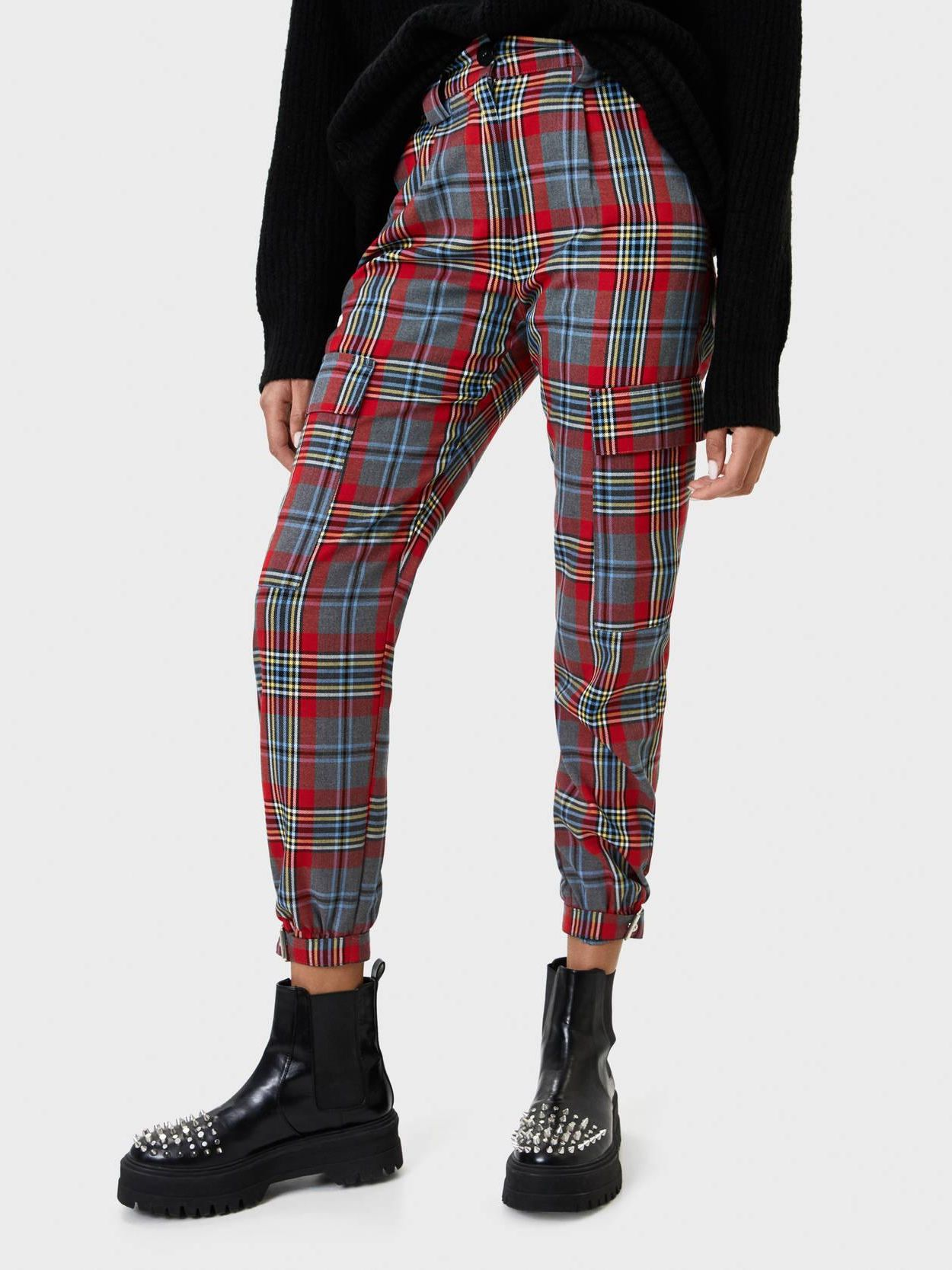 

Брюки Bershka 5234/168/600-AFCQ 36 Серо-красные в полоску