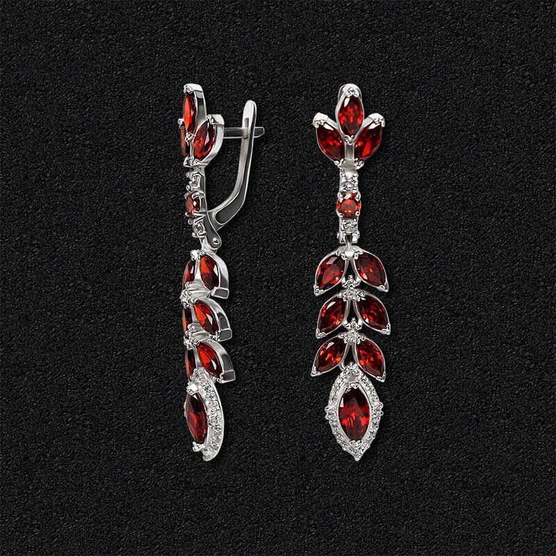 

Серебряные серьги с фианитами 2200-red