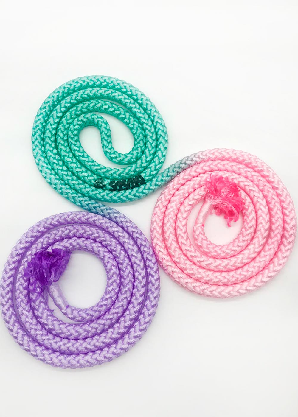 

Скакалка для гимнастики SASAKI NEW FIG M 280G нейлон 3m LightPink x PepermintGreen x Lavender (SR280Gx)