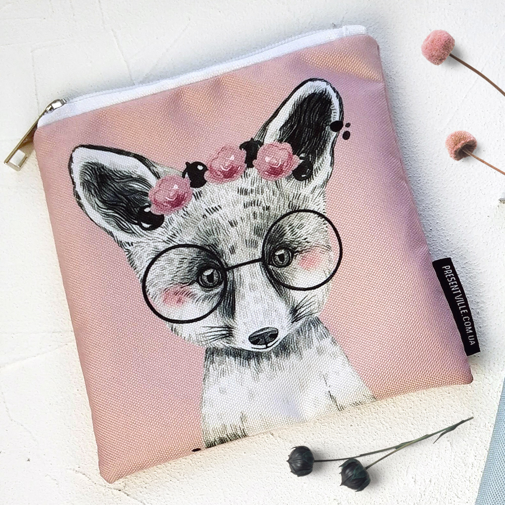 

Косметичка квадратная Basic Presentville Лисичка в очках 16x16 см