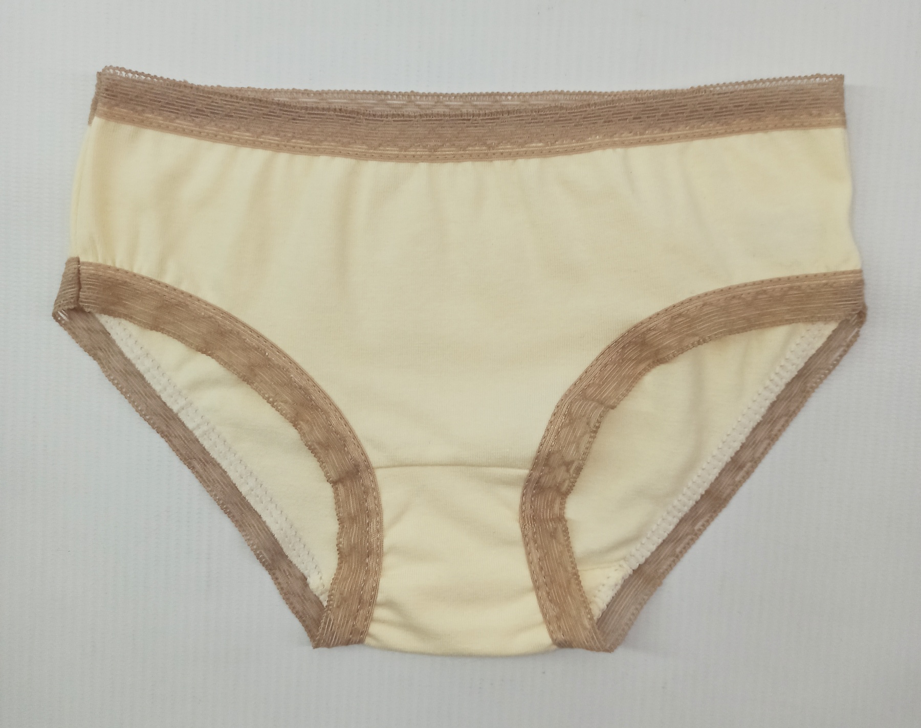 

Трусы Donella 41711 98-104см(р) желтый