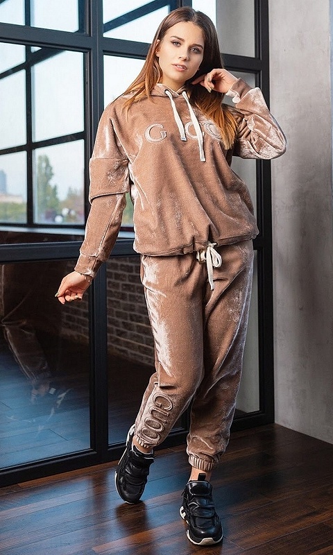 

Спортивный костюм Abica 28457/2 46/48 коричневый