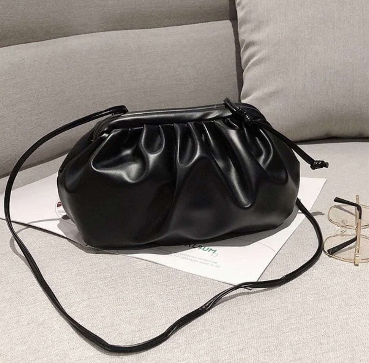 

Сумка трендовая VanchoMADE