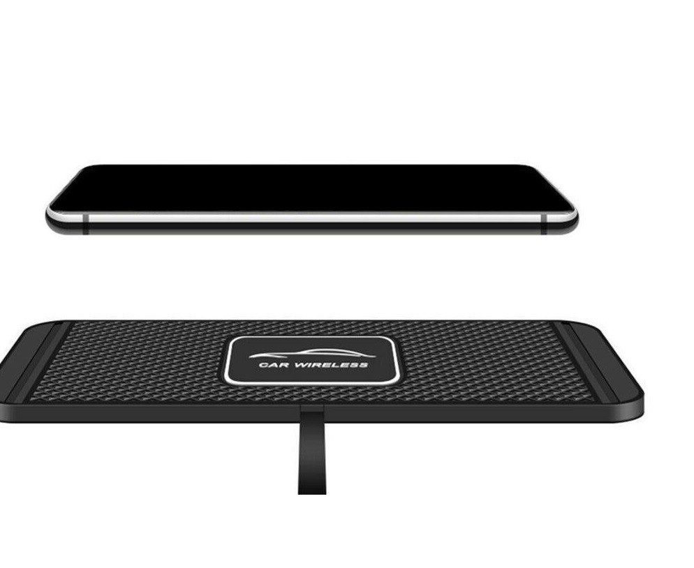 

Силиконовый коврик в авто с Быстрой беспроводной зарядкой QINETIQ Car Wireless Pad C1 15W