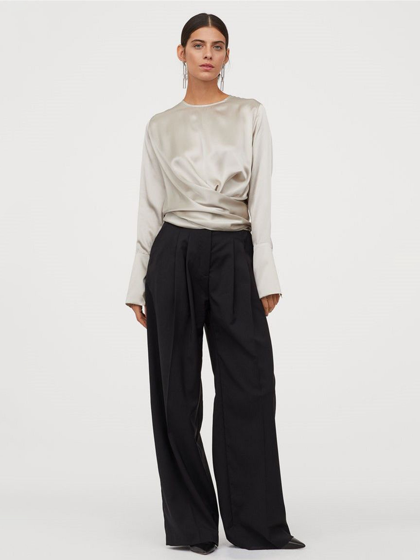 

Блузка H&M 0791621-0 38 Светло-бежевая