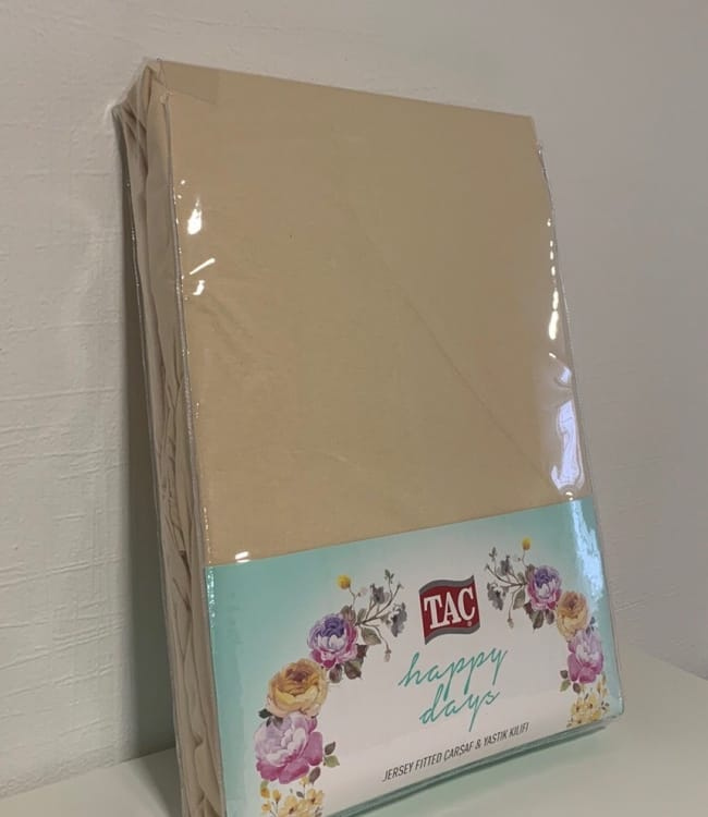 

Простынь на резинке с наволочками Tac CRF Carsaf seti bej 180*200 + 50*70 (2 шт) бежевый