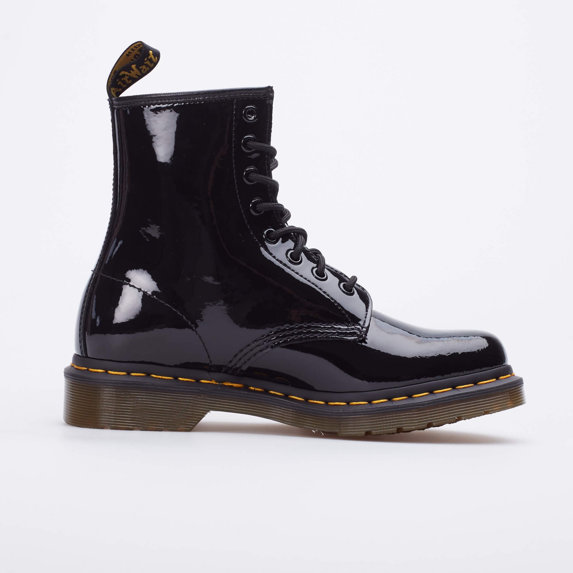 

Ботинки DR. MARTENS 1460 W BLACK PATENT LAMPER 38р. 11821011-38